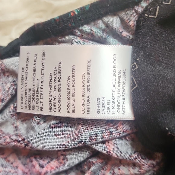 Ecote Surplice Front Mixed Boho Print Sleeveless Chiffon Back Top Medium - Picture 8 of 9